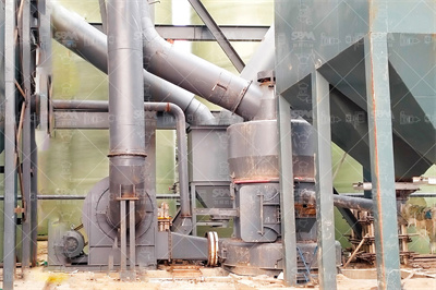 一种陶瓷瓷土粉碎搅拌机的制作方法